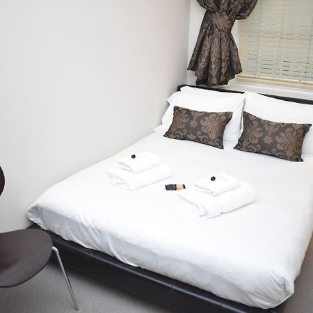 West Port - 2Br In The Heart Of The Old Town Just Off The Grassmarket Edinburgh Ngoại thất bức ảnh