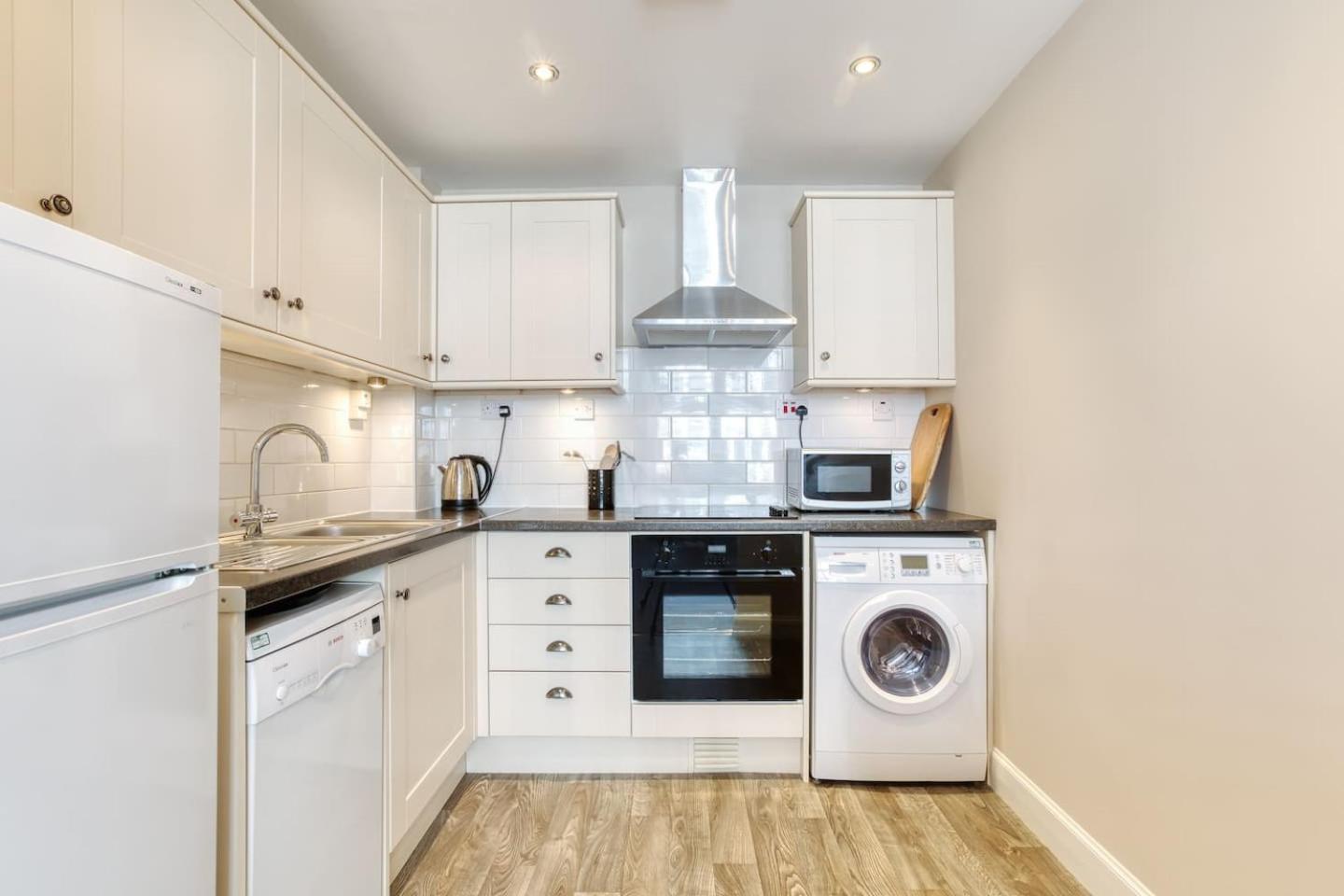 West Port - 2Br In The Heart Of The Old Town Just Off The Grassmarket Edinburgh Ngoại thất bức ảnh