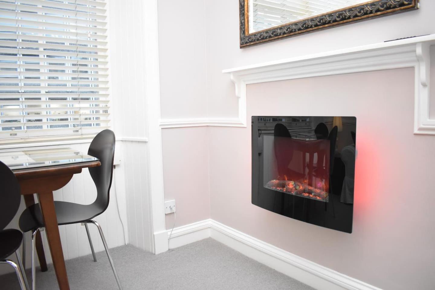 West Port - 2Br In The Heart Of The Old Town Just Off The Grassmarket Edinburgh Ngoại thất bức ảnh